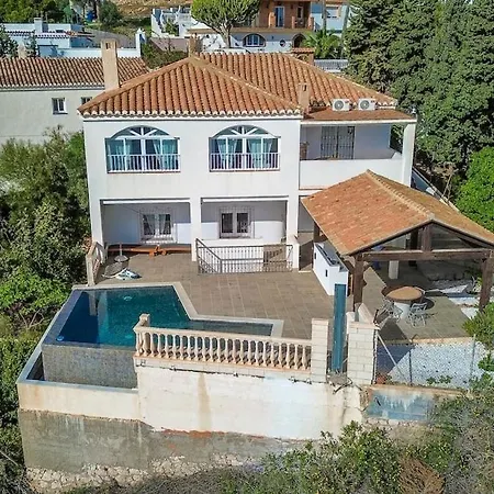 Вилла Almendros Infinity Pool Салобрения
